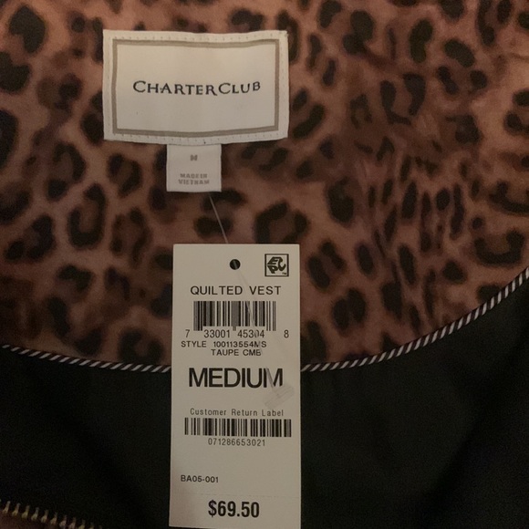 Charter Club animal print vest. Size med - Picture 3 of 3
